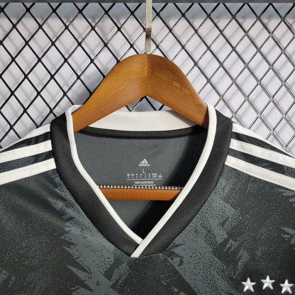 Juventus “Forest” special jersey