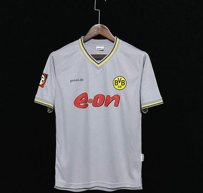 Retro 00/01 Borussia Dortmund Away Grey Jersey