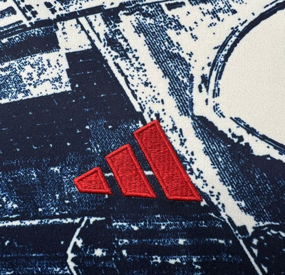 23/24 Bayern Munich Black Pre-Match Jersey