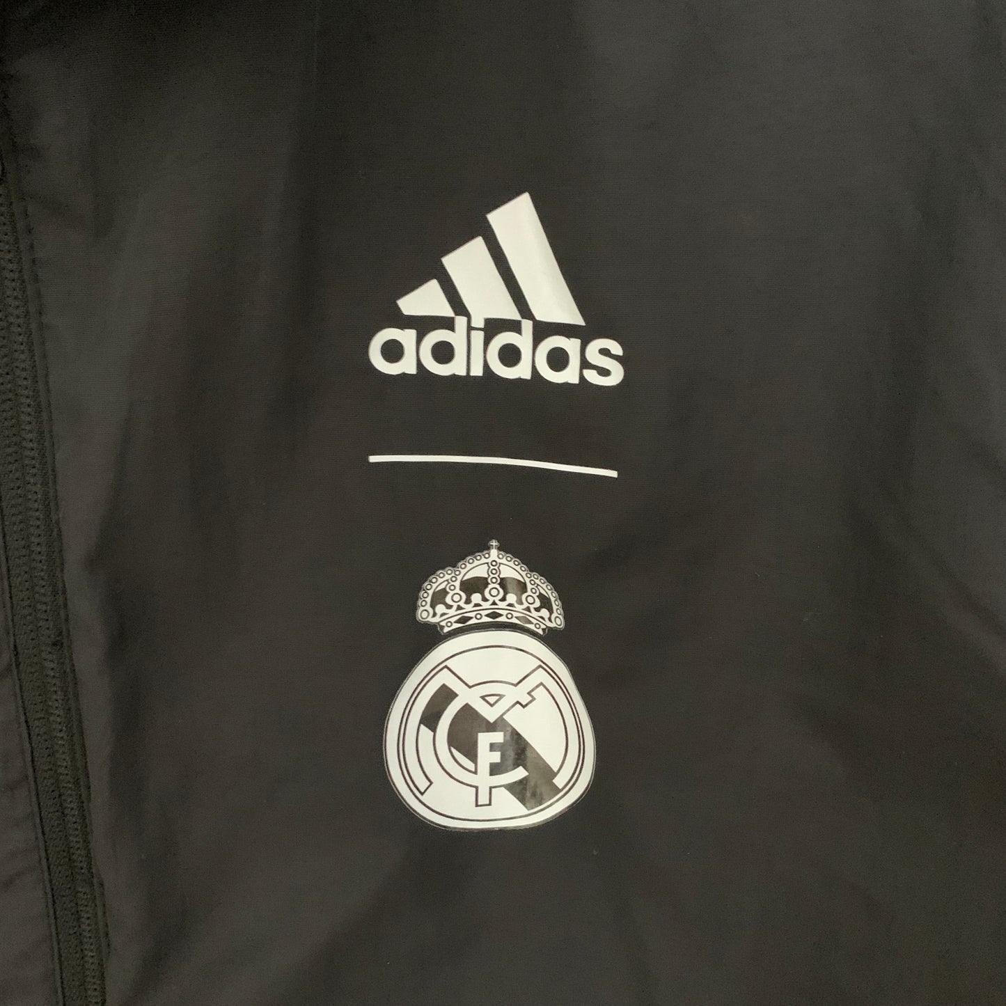 23/24 Real Madrid Trench Coat Reversible