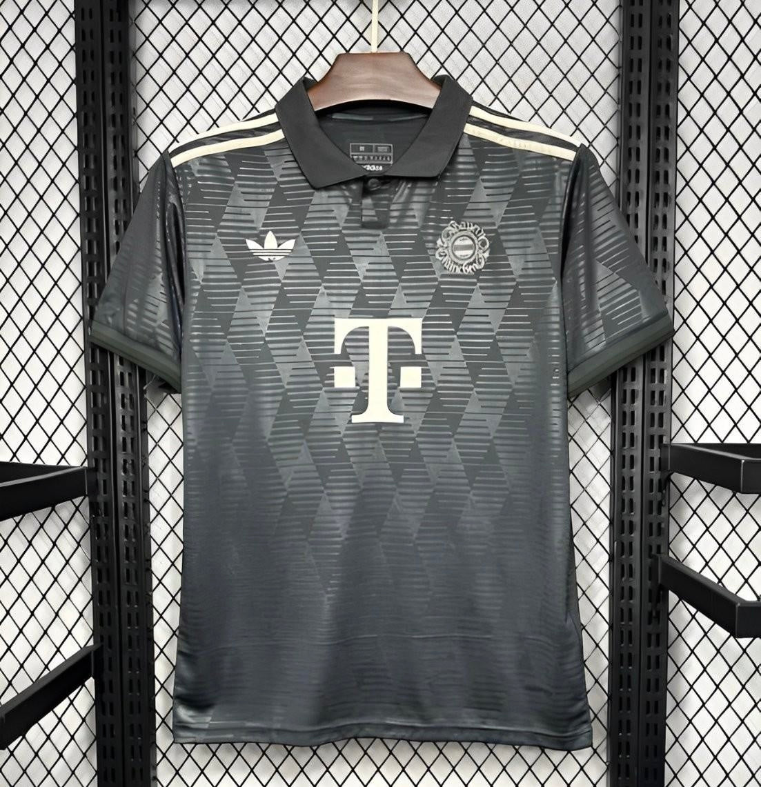 2024/25 Bayern Munich Oktoberfest Jersey