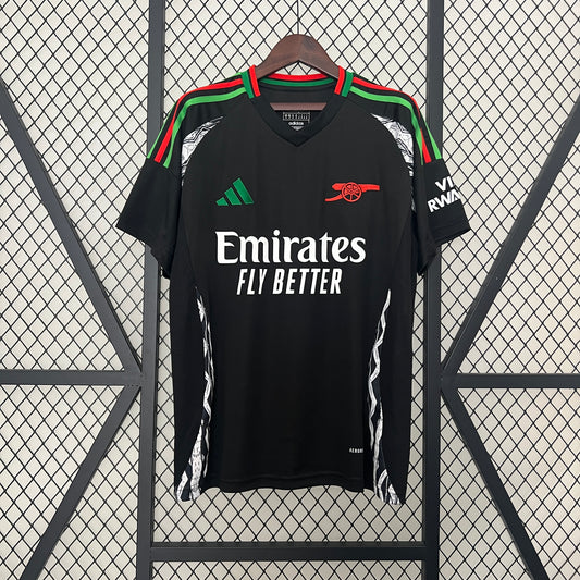 Arsenal “Gunners Elite” special jersey