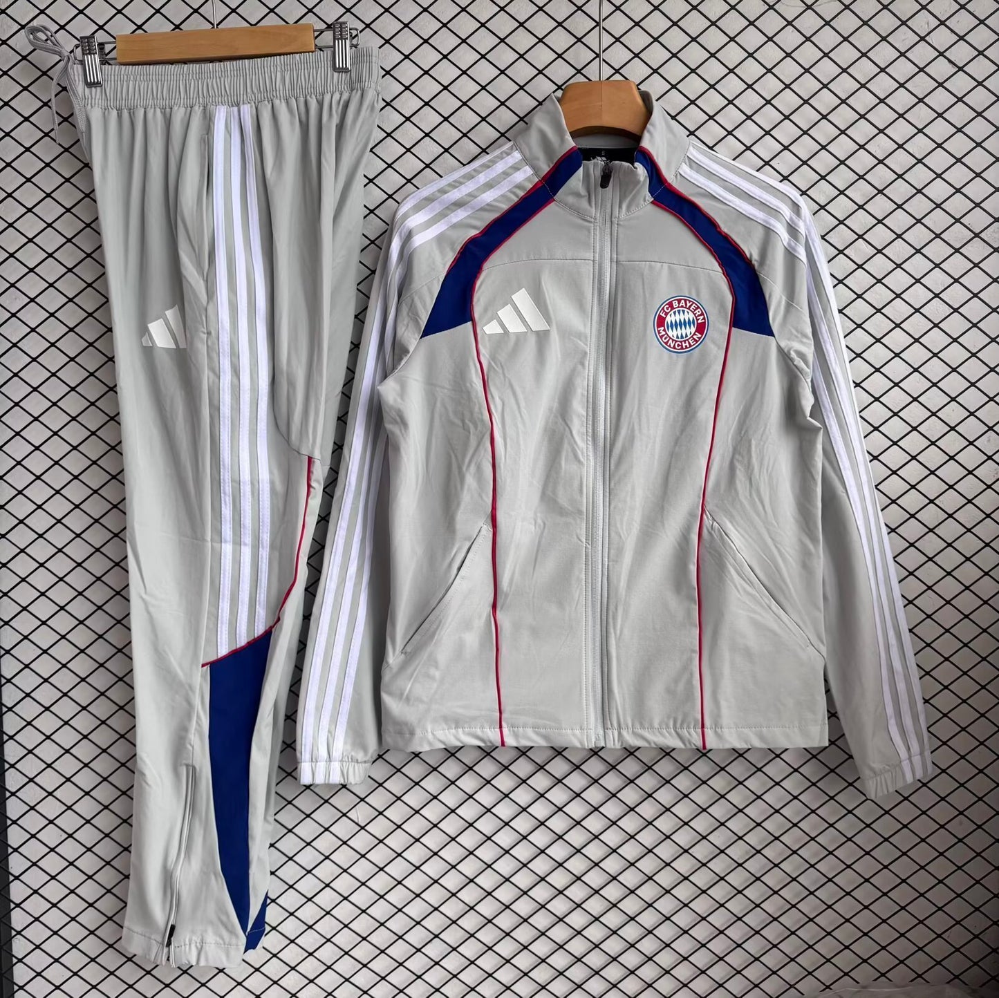 2025/26 Bayern Munchen Grey Windbreaker Set