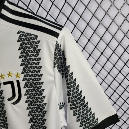 Juventus “Torino Legacy” special jersey