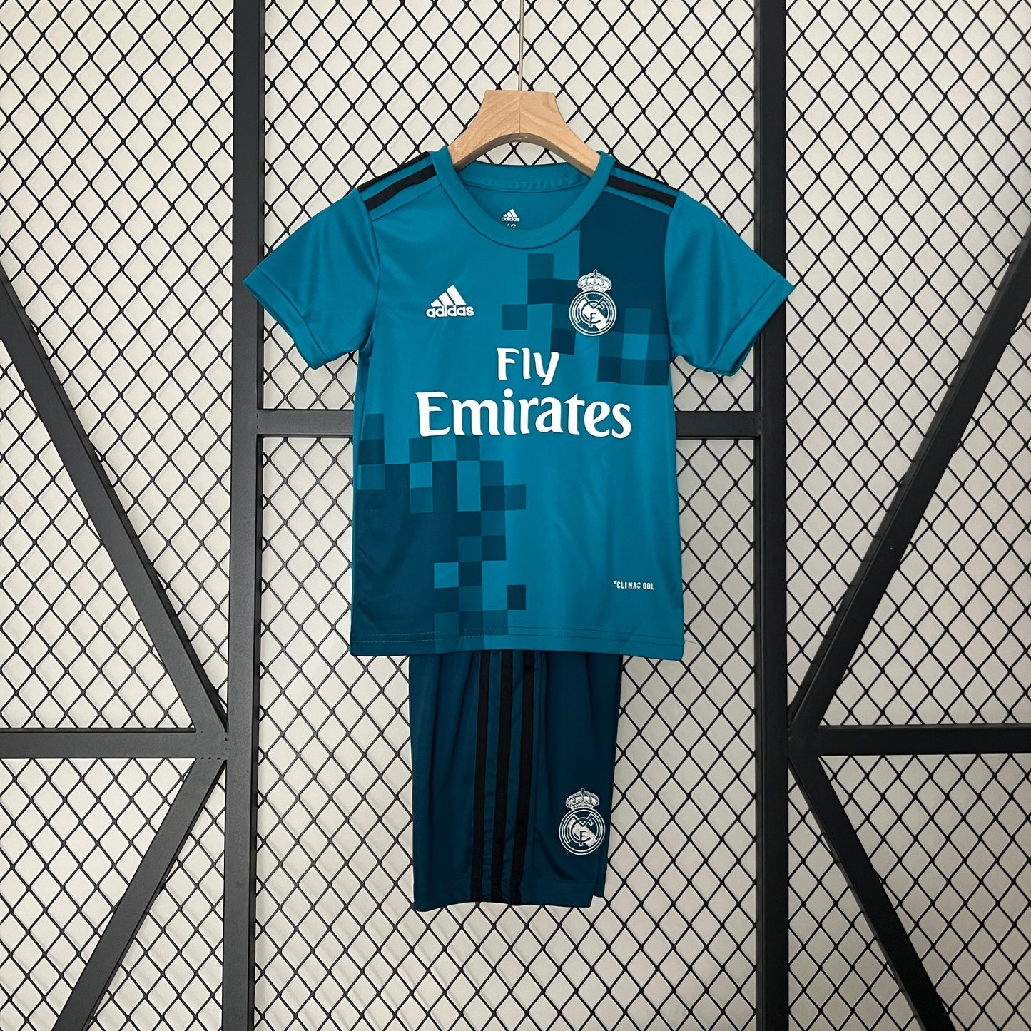 kids Real Madrid 17/18 third away