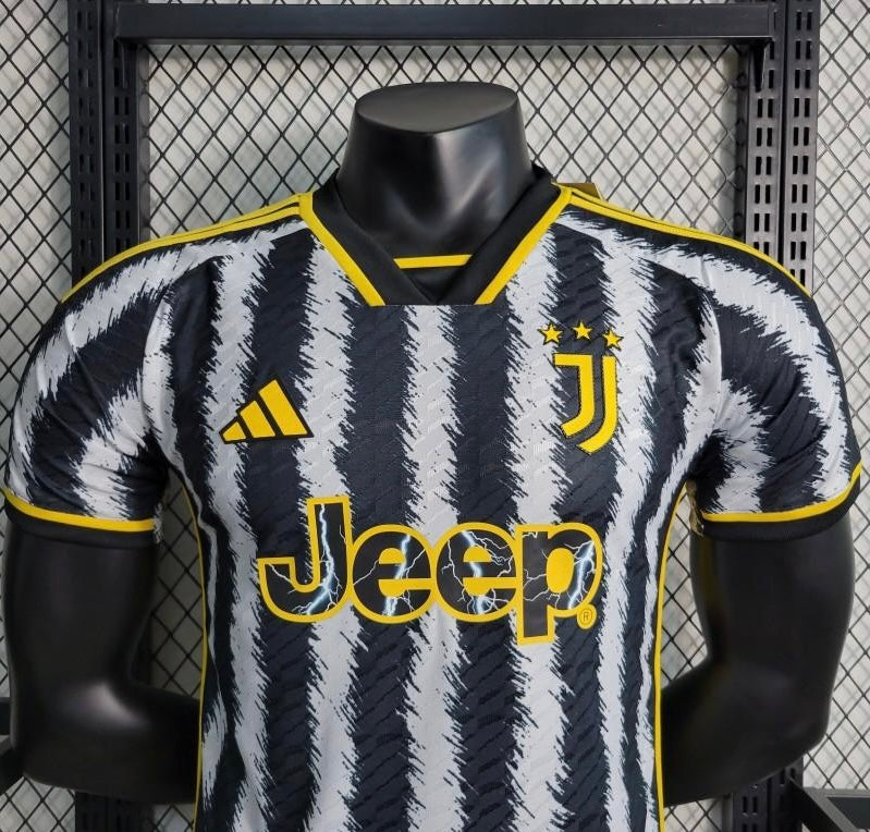 2023/24 Juventus Home Kit