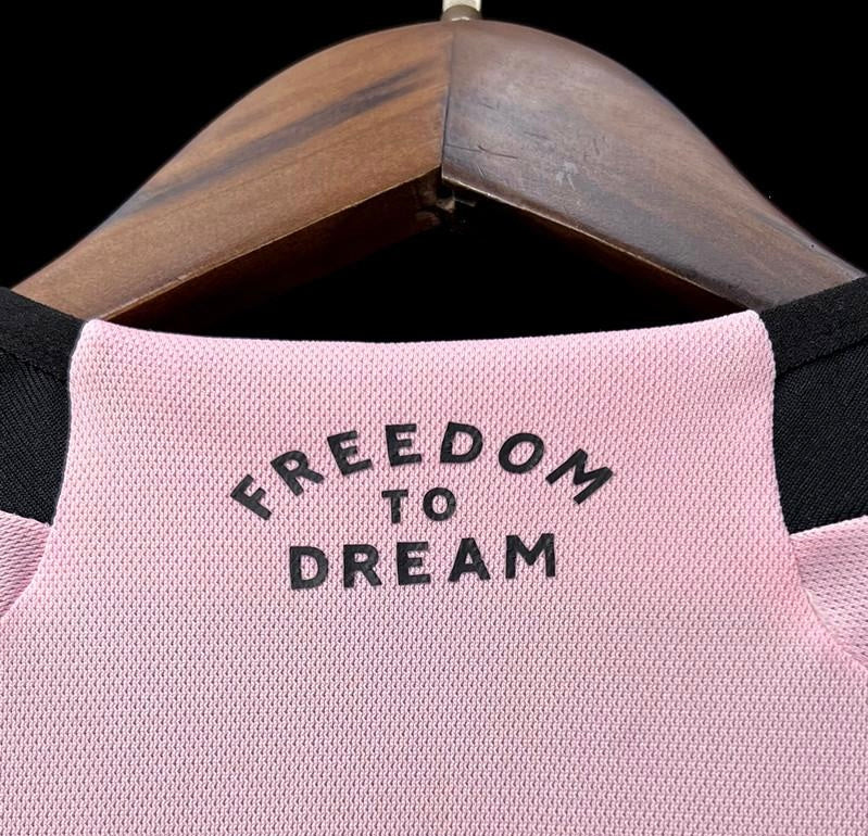 24/25 Miami Home Kit