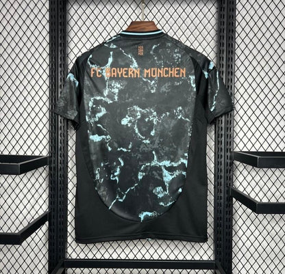FC Bayern Munich Away 2024/25 Kit