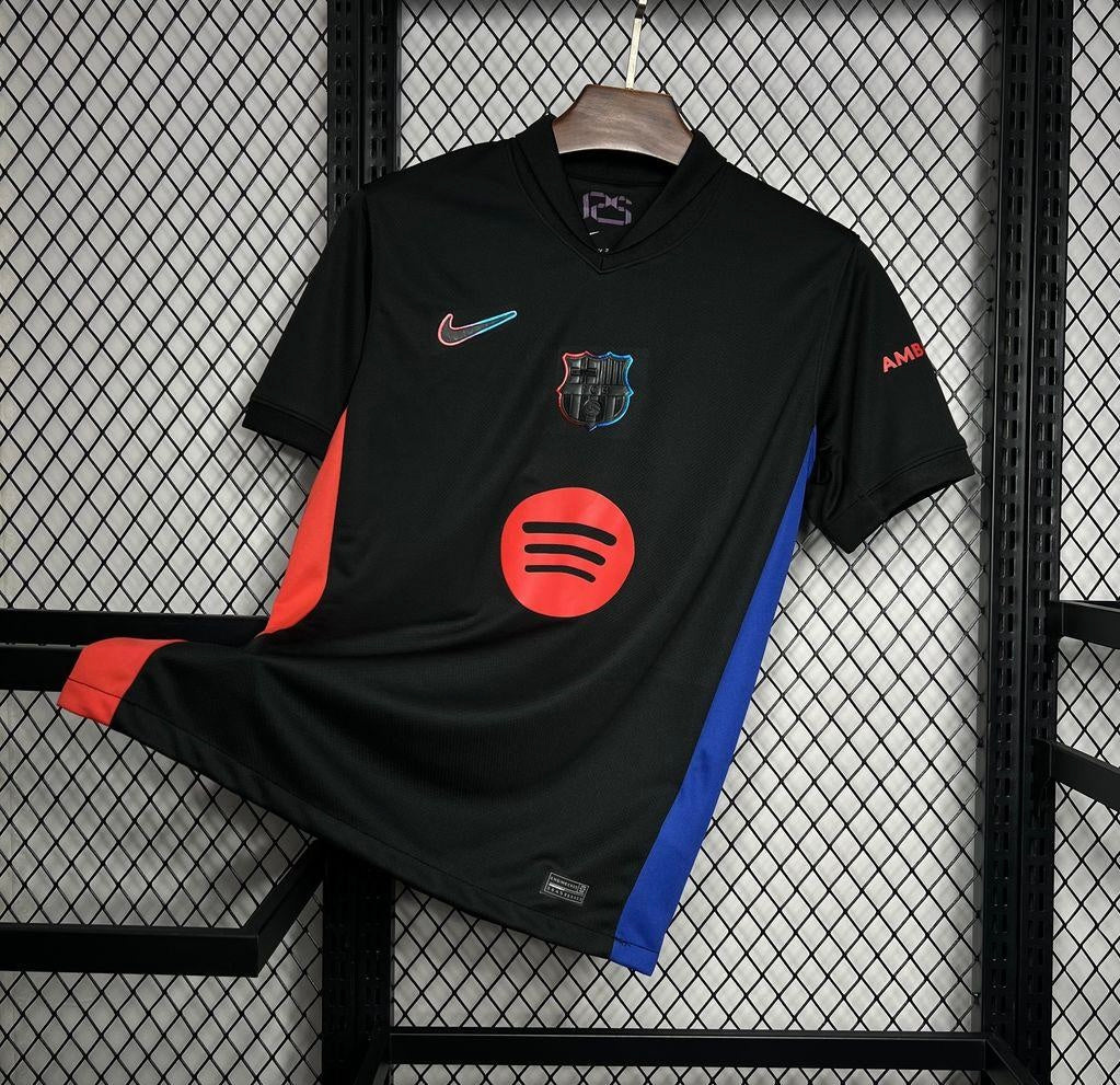 Barcelona Away 24/25 Kit