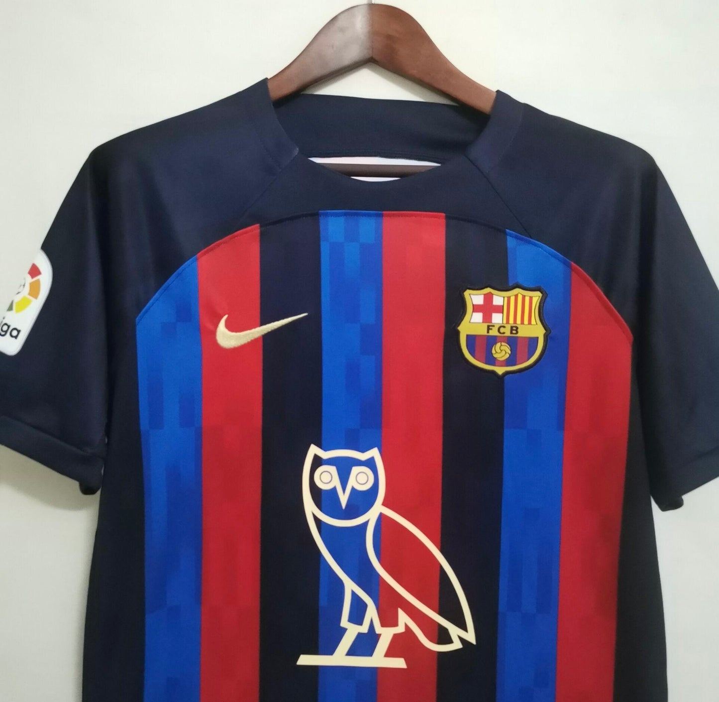 Barcelona 2022/23 "Owl Sponsor" Home Kit
