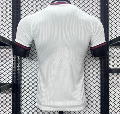 24/25 Barcelona "Paisley Fusion" Special Kit in White