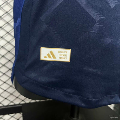 24/25 Manchester United Away