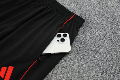 Manchester United ,,Red Voltage" Tracksuit