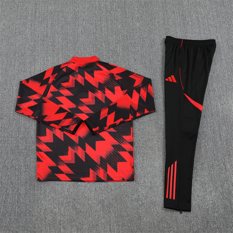 Manchester United ,,Red Voltage" Tracksuit