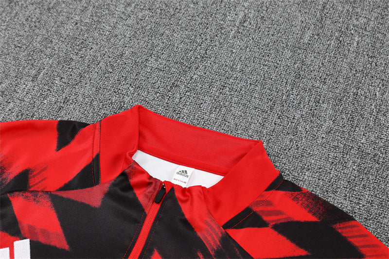 Manchester United ,,Red Voltage" Tracksuit