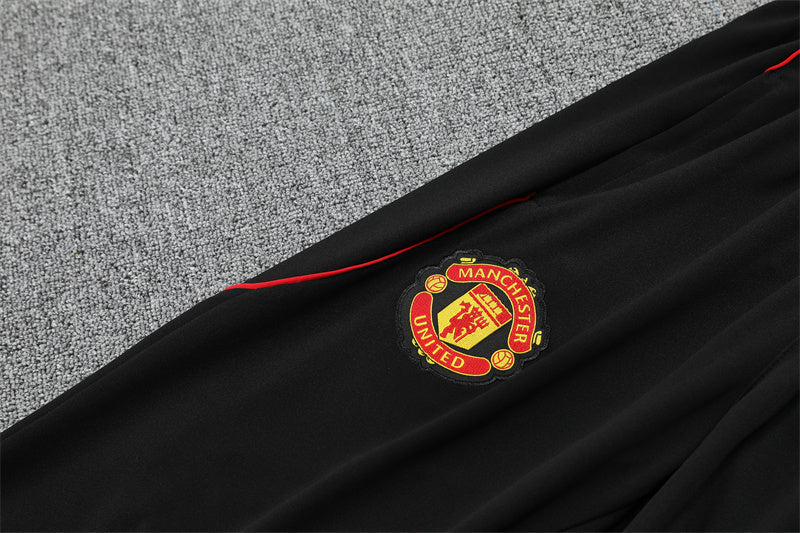 Manchester United ,,Red Voltage" Tracksuit
